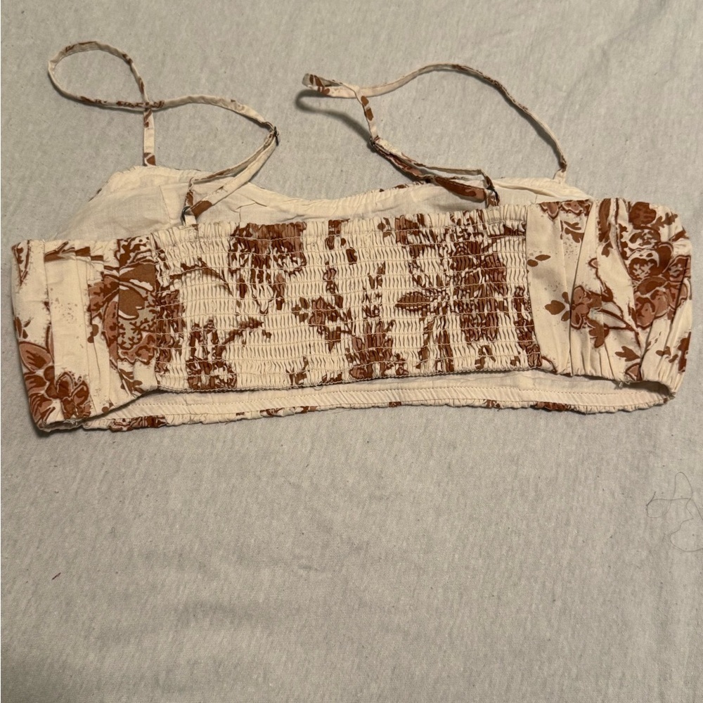 Abercrombie & Fitch Floral Cream and Brown Women's Medium Top - Picture 2 of 3